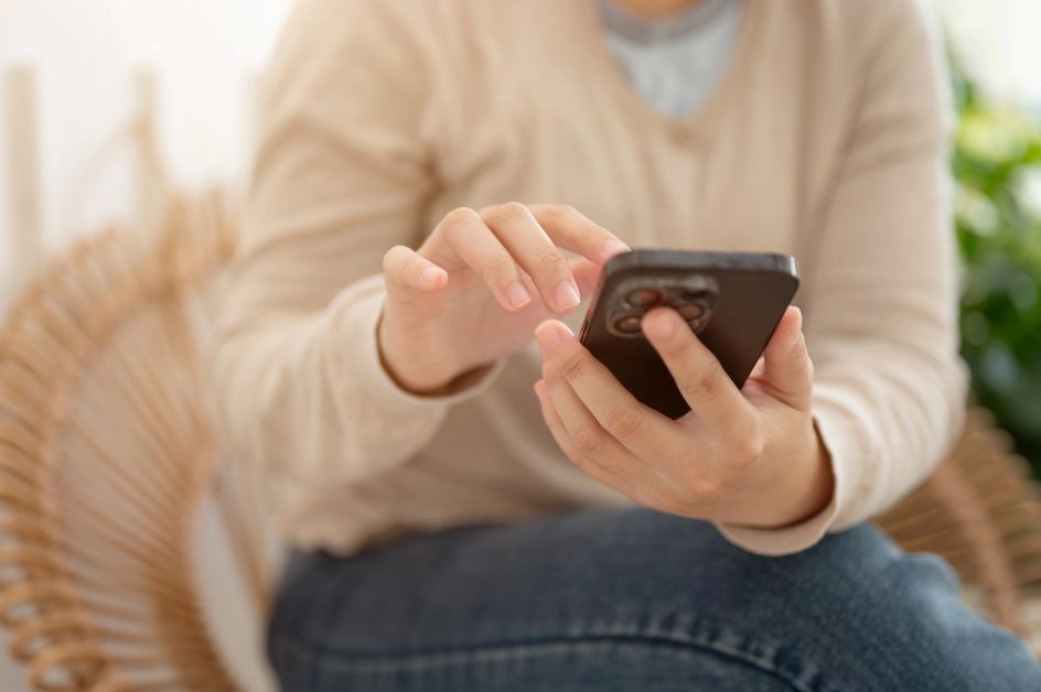 Read more about the article The Power of a Click: How Americollect Increased Collections with Text Payments